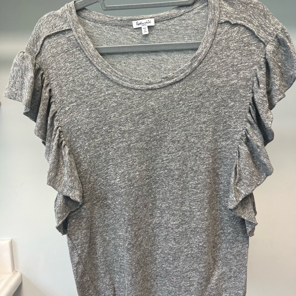 Splendid gray cap sleeve tee with ruffles Size Small